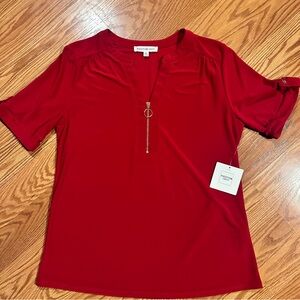 PerSeption Concept Red Gold Zippered Neckline with tabbed Short SleeveTop M